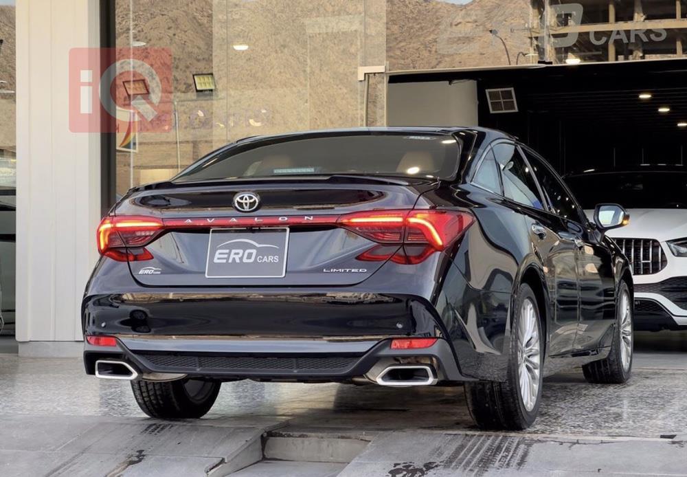 Toyota Avalon
